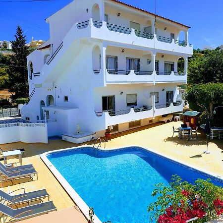 البوفيرا Aaa Apartments الغرفة الصورة